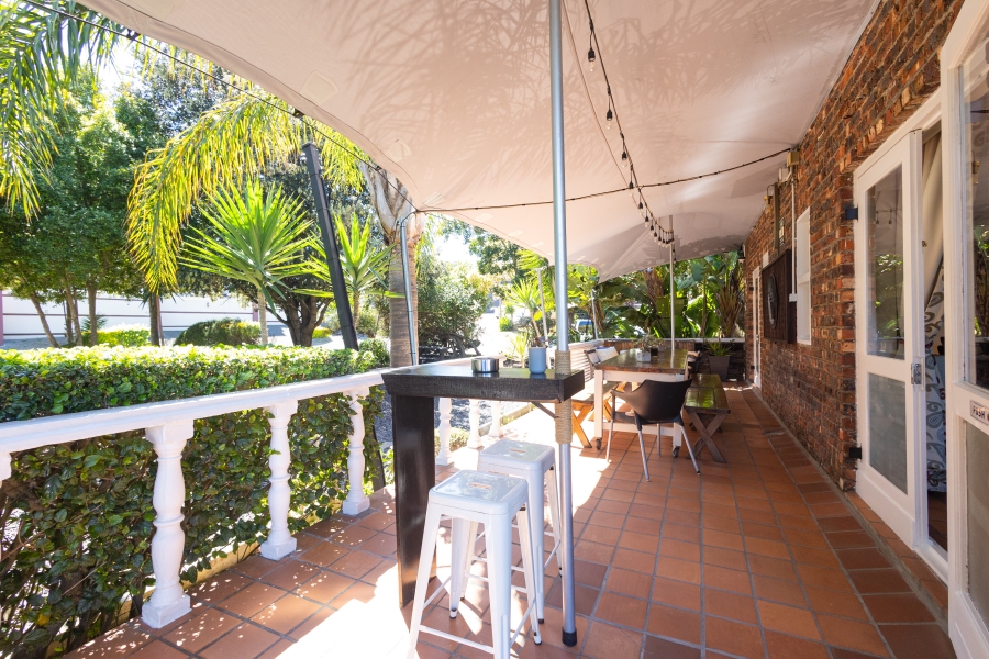 10 Bedroom Property for Sale in Plattekloof Western Cape
